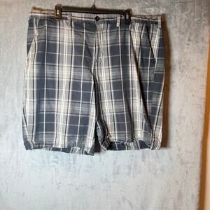 Apt 9 Mens Plaid Shorts Size 42 Gray Cotton Flat Front Casual Summer